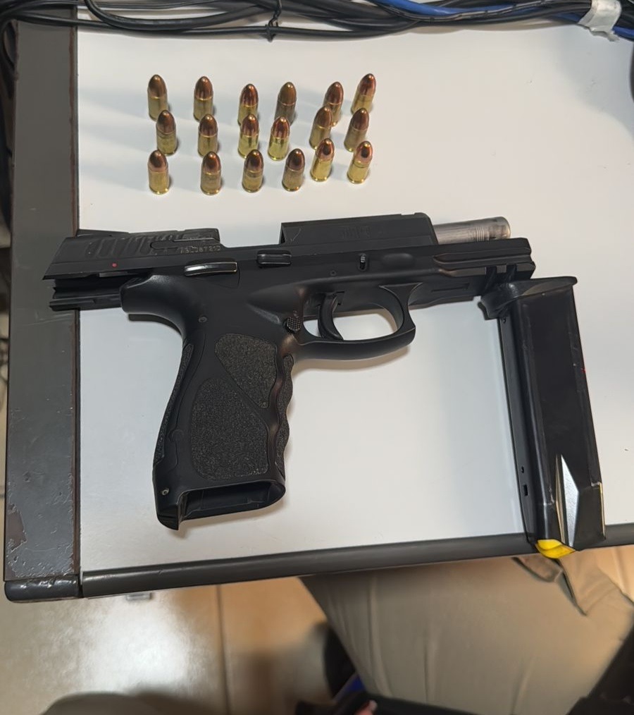 Imagem JPG, PM apreende pistola de uso restrito no centro de Cruz das Almas