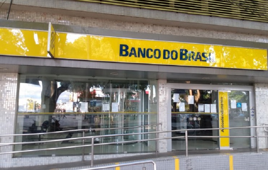 Imagem JPG, Bancos mudam horário de funcionamento durante o Carnaval