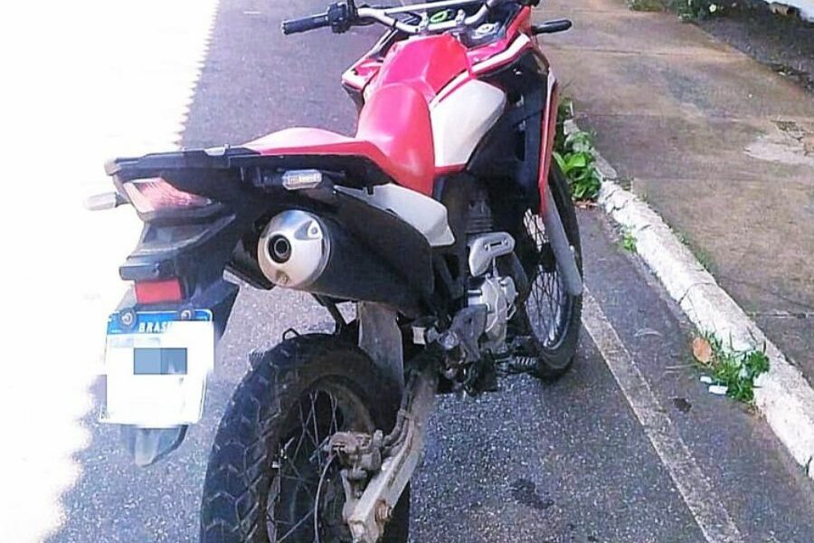 Imagem JPG, Moto XR300 roubada em 2023 é recuperada pela PRF em Santo Antônio de Jesus