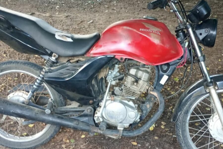 Imagem JPG, Polícia Militar prende suspeito com moto furtada em Cruz das Almas