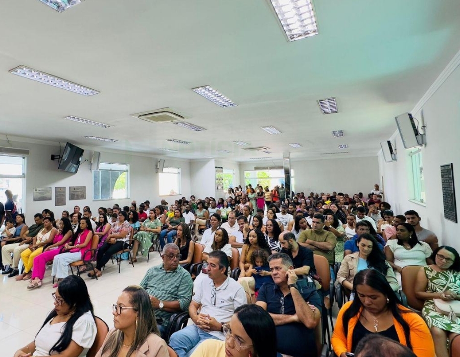 Imagem JPG, Prefeitura de Cruz empossa 59 novos servidores aprovados em concurso público