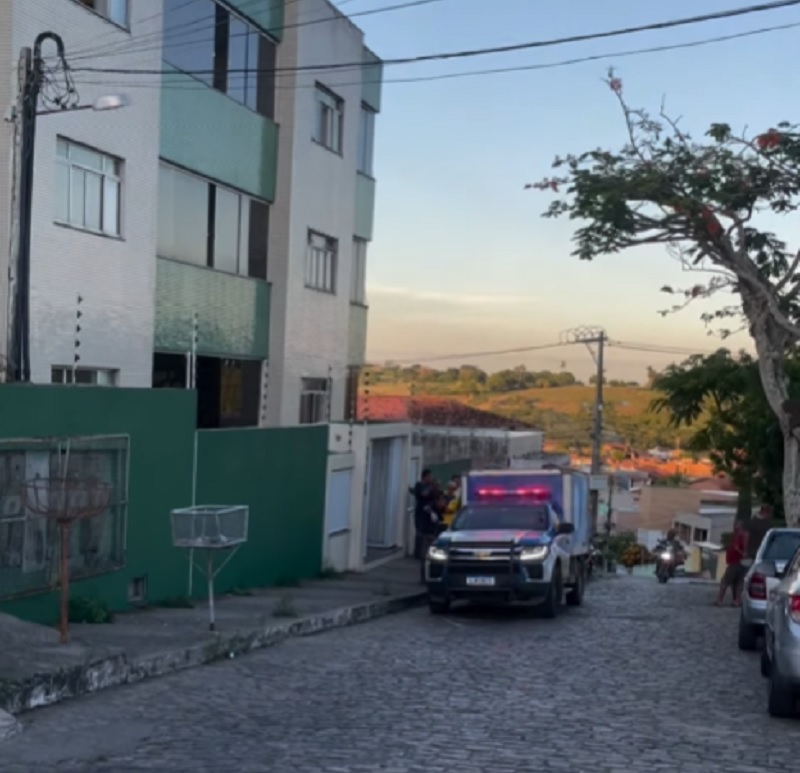 Imagem JPG, Servidora pública é encontrada morta dentro de casa em Cruz das Almas